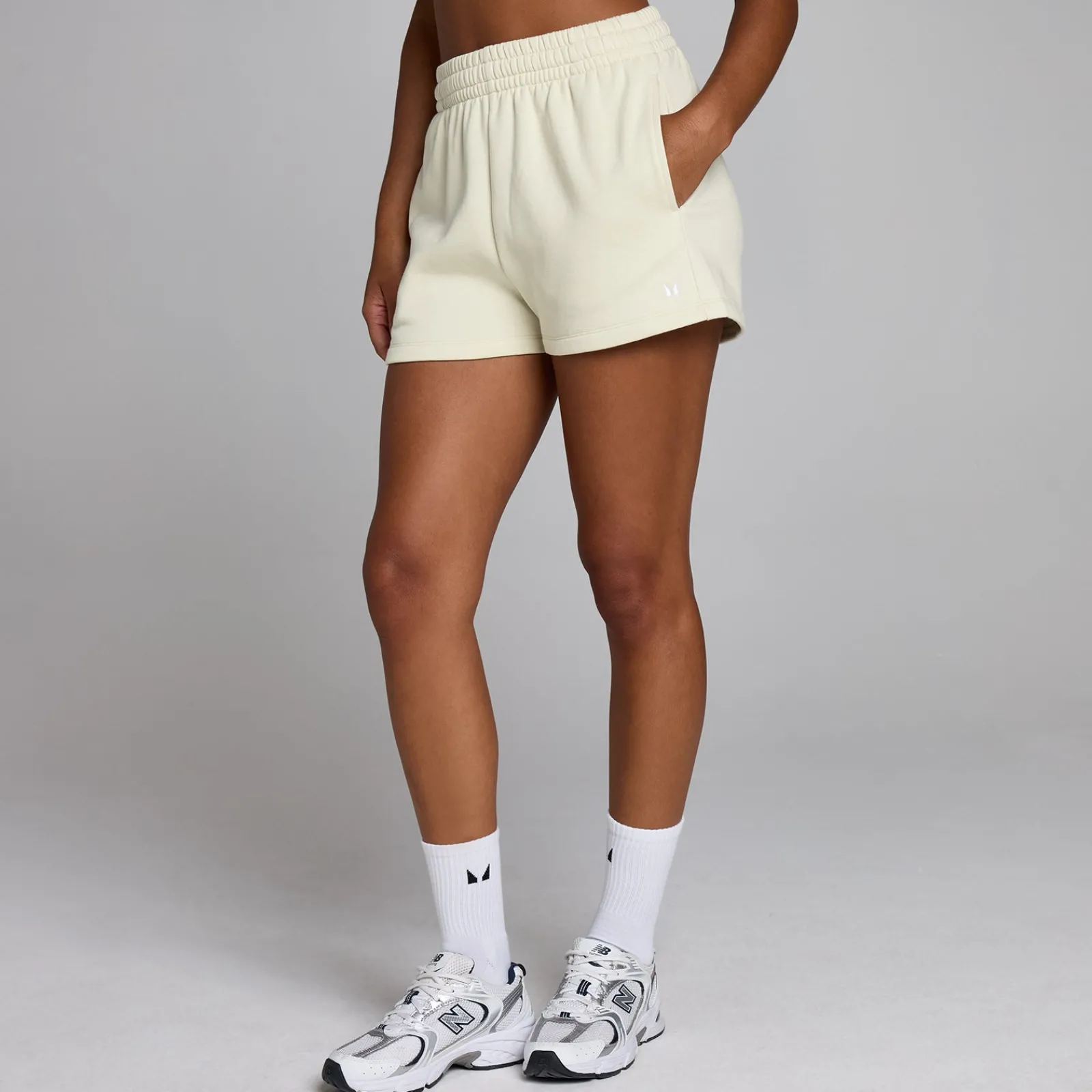 Online P Dae Baic weathort DAMES Shorts