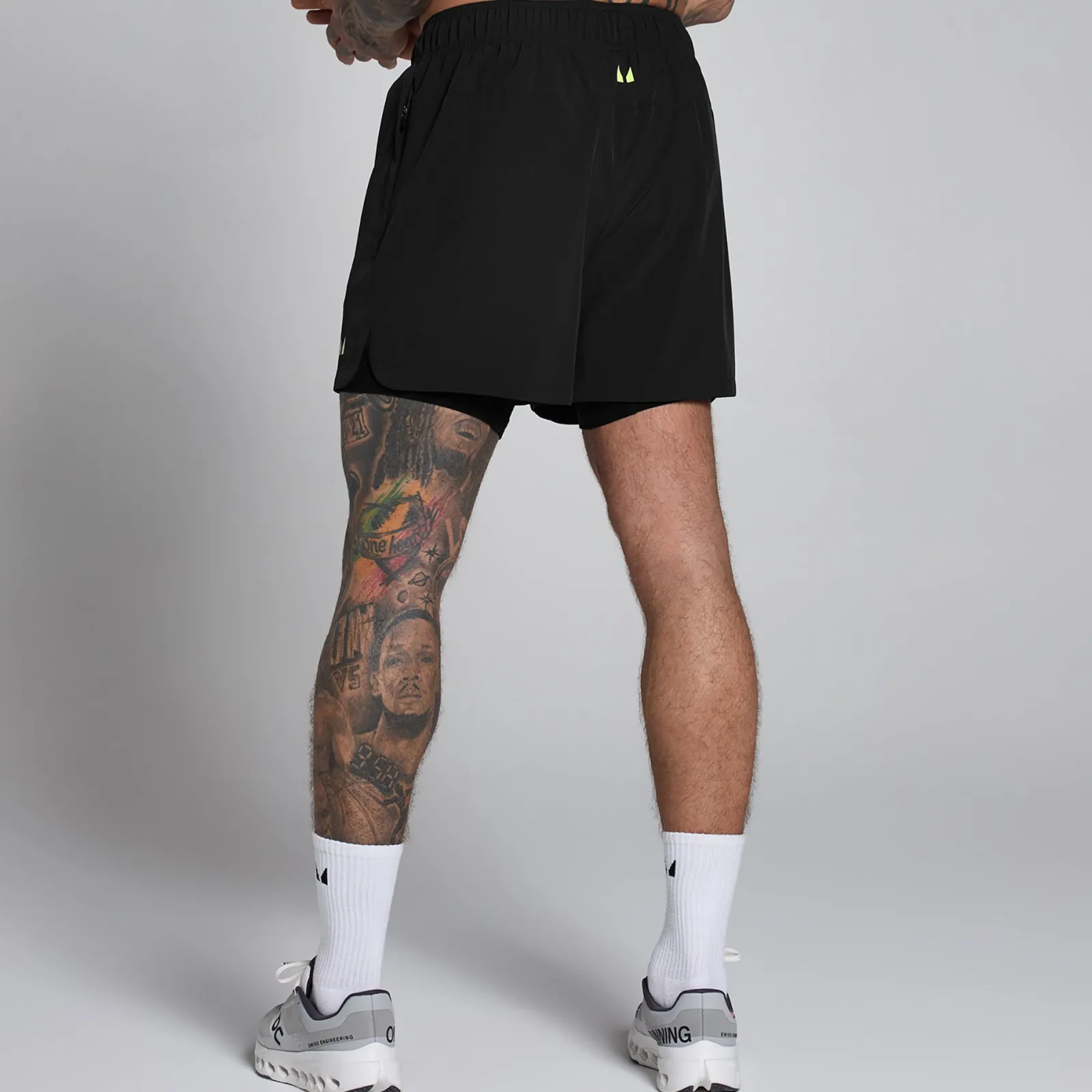 Best P Heren Training 5" Geweven hort Heren Shorts