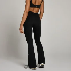 Best P Tepo egging et gepooide voorzijde en uitopende pijpen voor dae DAMES Leggings