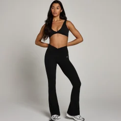 Best P Tepo egging et gepooide voorzijde en uitopende pijpen voor dae DAMES Leggings
