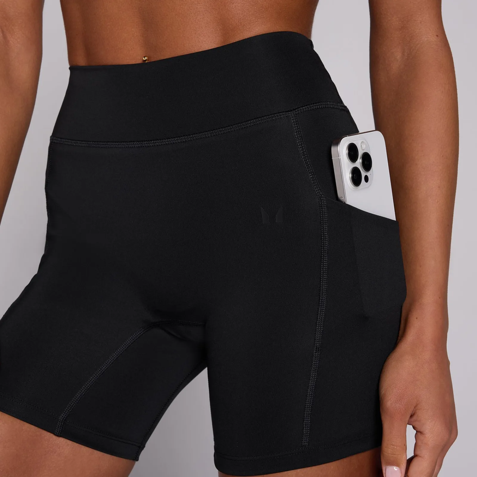 P Woen' Training Pocket hort DAMES Shorts