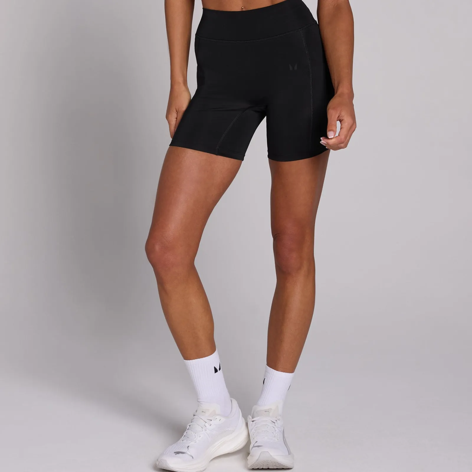 P Woen' Training Pocket hort DAMES Shorts