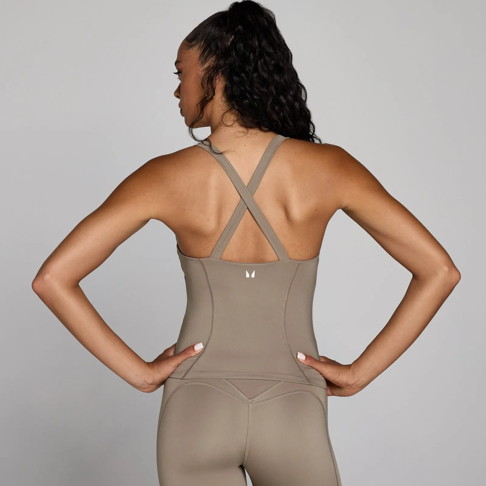 P Woen' Training Racer Back Vet DAMES T-Shirts & Tops|Vests & Tanks