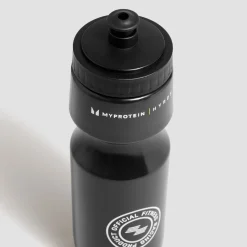 New HYROX Sports Water Bottle Shakers & Flessen